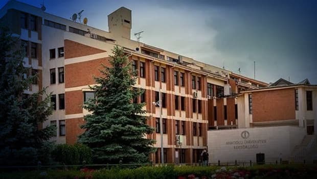 Anadolu Üniversitesi'nde öğrenci affı fırsatı: İkinci üniversite imkanı da sunulacak