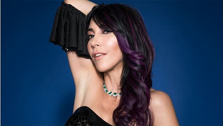 Hande Yener sahne ışıklarından ticaret sahnesine geçti: Yıllarca sakladığı özel koleksiyonunu satışa çıkardı